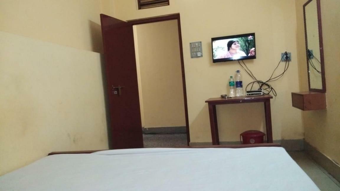 Hotel Narendra Niketan Calcuta Exterior foto